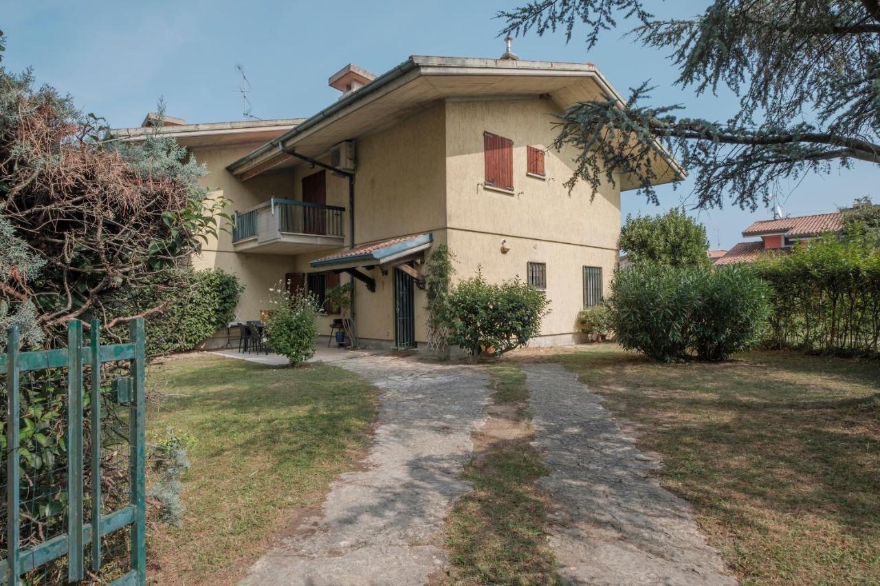 סירמיונה Villa Ida - 2 Bedrooms Apartment With Private Garden מראה חיצוני תמונה