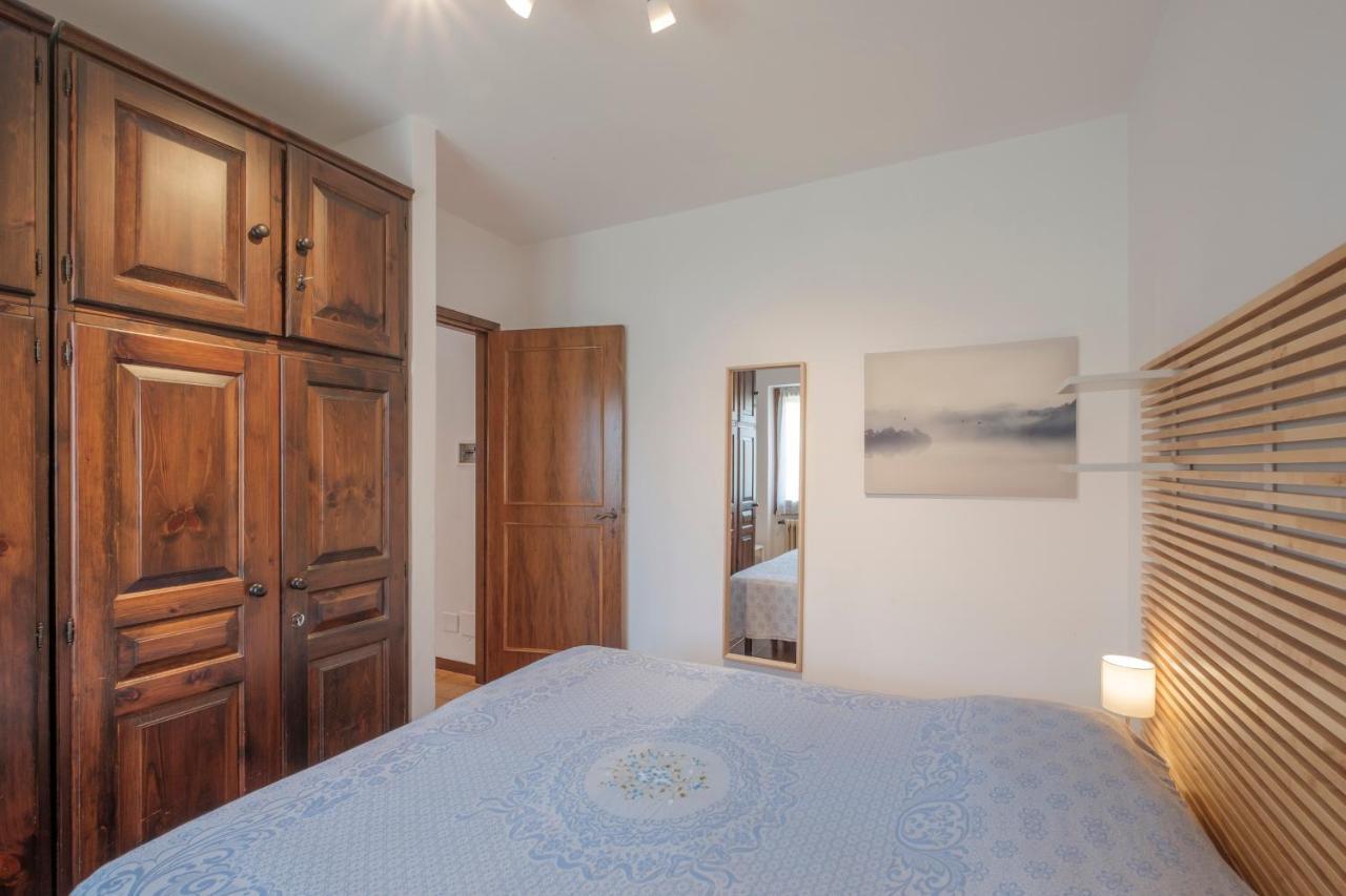 סירמיונה Villa Ida - 2 Bedrooms Apartment With Private Garden מראה חיצוני תמונה